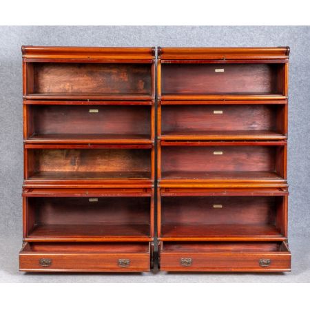 Hochwertiges Paar Mahagoni Globe Wernicke Bücherschränke 1910