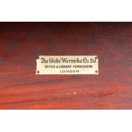 Hochwertiges Paar Mahagoni Globe Wernicke Bücherschränke 1910