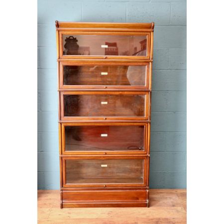 Passendes Paar Globe Wernicke Stapelbücherschränke antik