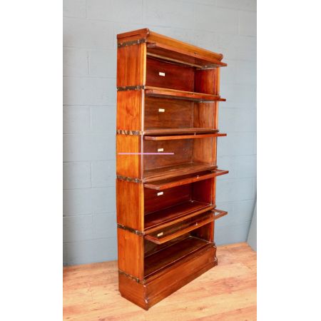 Passendes Paar Globe Wernicke Stapelbücherschränke antik