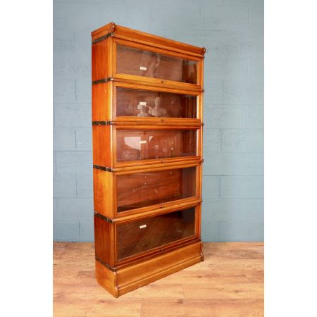 Passendes Paar Globe Wernicke Stapelbücherschränke antik