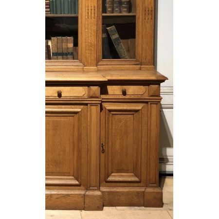 Hochwertiges viertüriges Bücherregal für Bibliotheken antik 