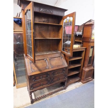 Bücherregal aus Eichenholz