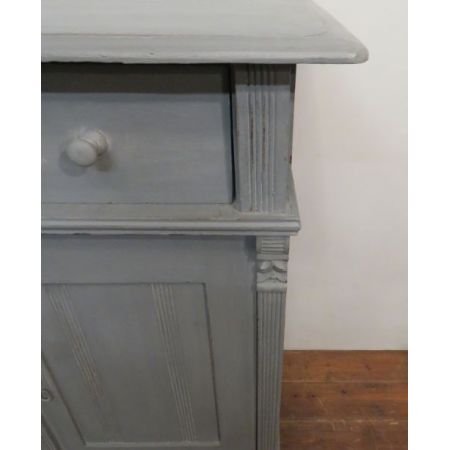 Antike rustikale Kommode / Dresser Base aus Weichholz, neu gestrichen, ungarisch, ca 1880