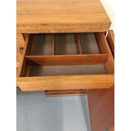 Antikes Mahagonibogen-Sideboard mit Intarsien