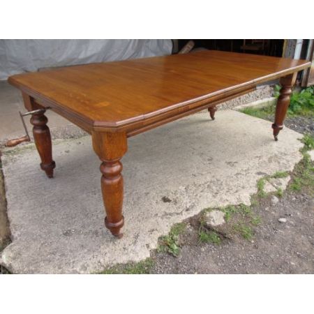 Ausziehbarer Esstisch aus viktorianischer goldener Eiche antik