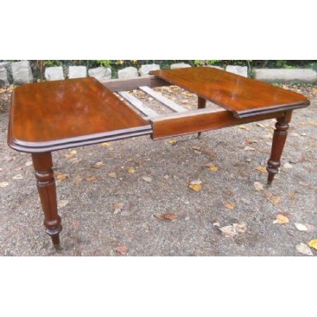 Victorian ausziehbarer Esstisch aus massivem Mahagoni für acht Personen