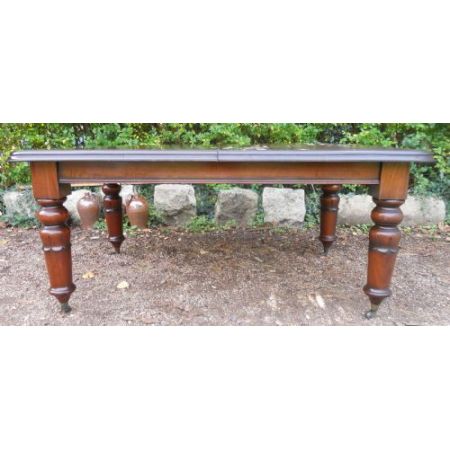 Antiker ausziehbarer Esstisch aus Mahagoni für 12 Personen,  viktorianischer Stil 