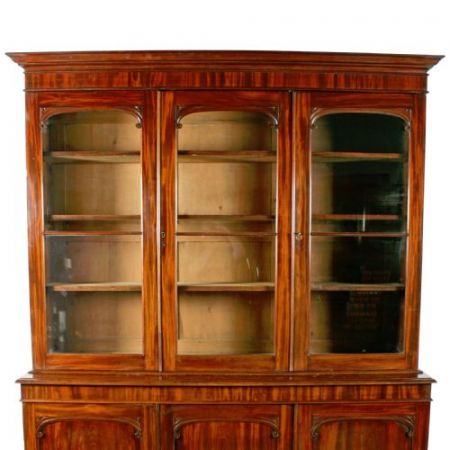 Dreitüriges Bücherregal aus viktorianischem Mahagoni massiv 