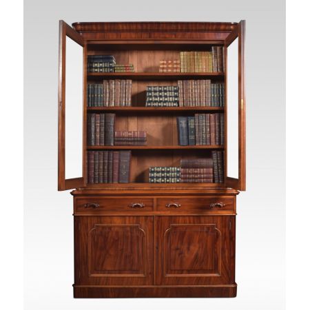 Bücherschrank aus Mahagoni mit zwei Türen