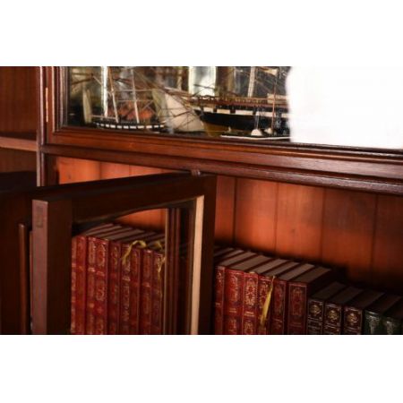 Viktorianischer Bücherschrank Massivholz antik ca 1880