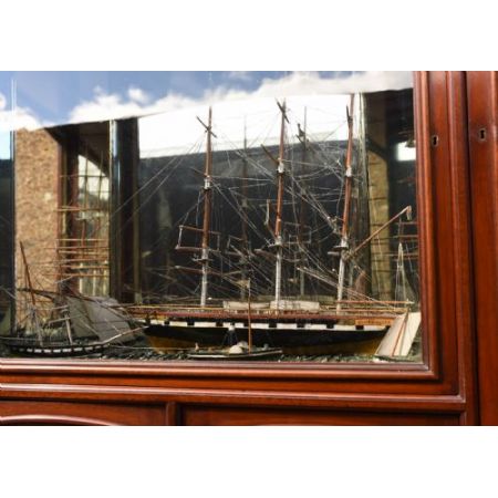 Viktorianischer Bücherschrank Massivholz antik ca 1880