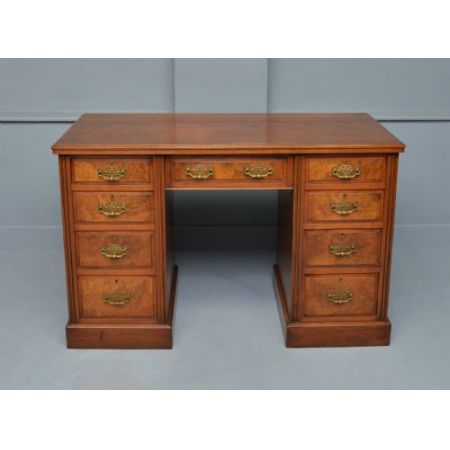 Viktorianischer Nussbaum Schreibtisch Massivholz antik ca 1880