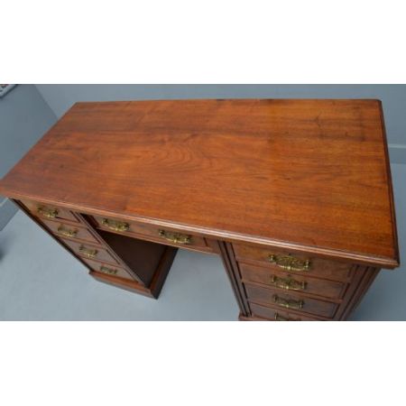 Viktorianischer Nussbaum Schreibtisch Massivholz antik ca 1880