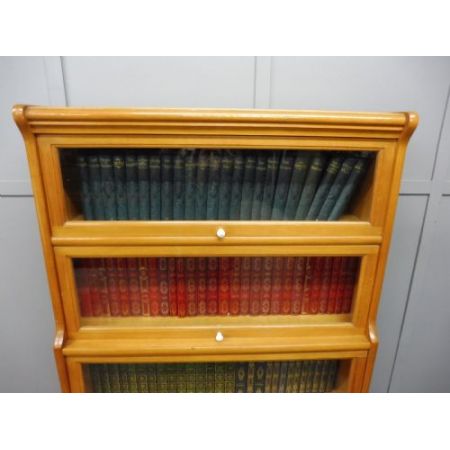 antikes edwardianisches 4 Ebenen Lawyers  Bücherregal