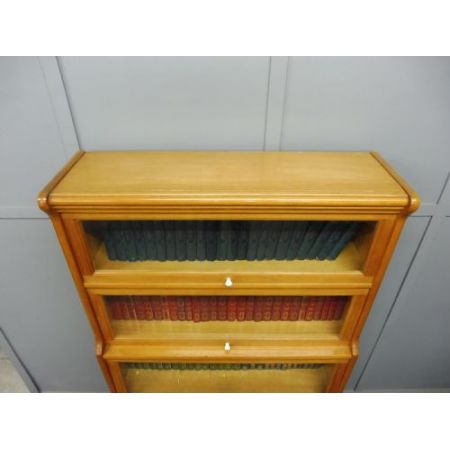 antikes edwardianisches 4 Ebenen Lawyers  Bücherregal