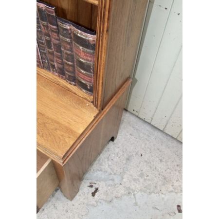 offenes Bücherregal aus goldener Eiche, in sehr guter Qualität mit Schublade darunter, antik 