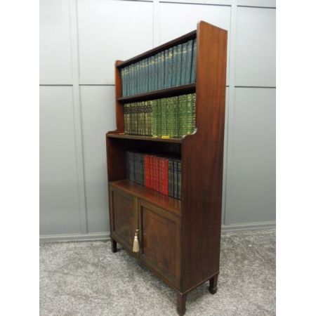 Wasserfall Bücherregal antik Mahaghoni Massivholzschrank, spätes 19. Jahrhundert