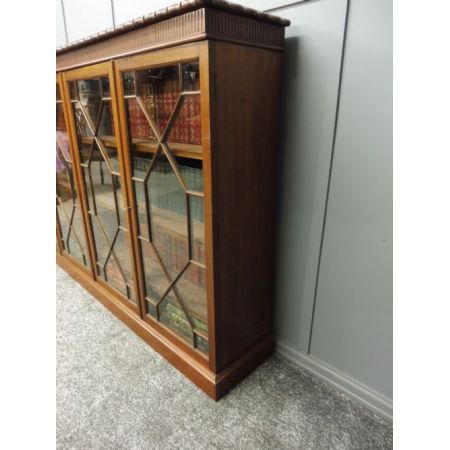 Bücherregal aus edwardianischem Mahagoni original antik , 1910 