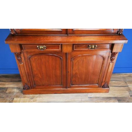 antikes Nussbaumbücherregal viktorianischer Stil um 1870