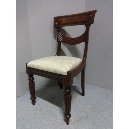 Set Satz von vier Stühlen William 4. Mahagoni Massivholzstühle Regentschaft