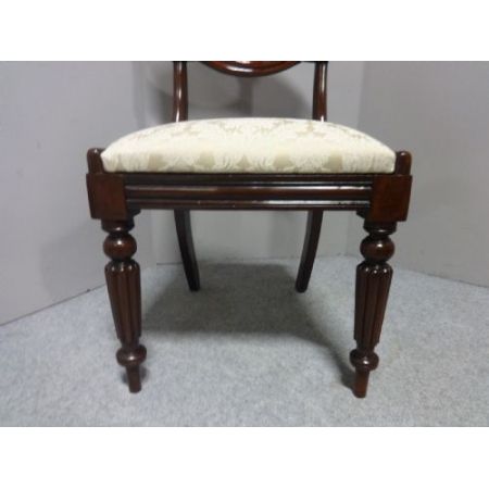 Set Satz von vier Stühlen William 4. Mahagoni Massivholzstühle Regentschaft