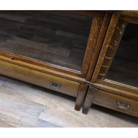 antiker Eichen Globe Wernicke "Barristers" Bücherschrank, verglast um 1900