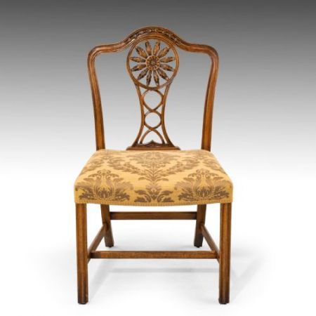 antikes Set aus 8 (6 + 2) Mahagonistühlen im Chippendale-Stil aus dem frühen 20. Jahrhundert