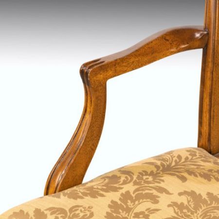 antikes Set aus 8 (6 + 2) Mahagonistühlen im Chippendale-Stil aus dem frühen 20. Jahrhundert