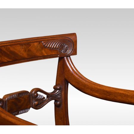 Satz aus 8 antiken William IV Mahagoni Esszimmerstühlen