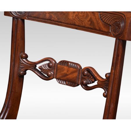 Satz aus 8 antiken William IV Mahagoni Esszimmerstühlen