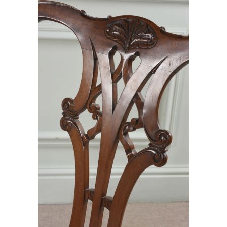 Set aus 8 antiken Mahagoni Esszimmerstühlen im Chippendale-Stil aus dem 19. Jahrhundert