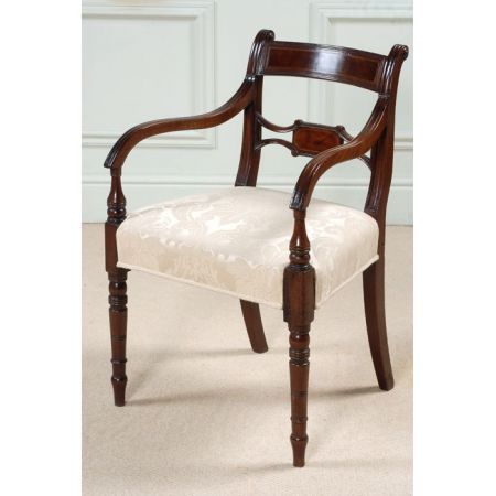 Set aus 8 antiken Mahagoni-Esszimmerstühlen, früher Regentschaftsstil, um 1810