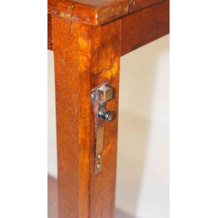 antike verglaste Tischvitrine, glasierte Oberfläche,  aus dem frühen 20. Jahrhundert