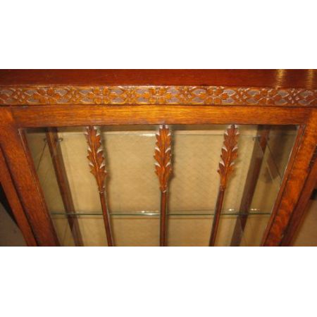 Antike edwardianische Eichenvitrine