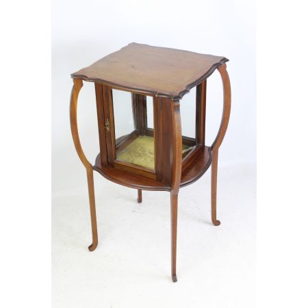 Antike edwardianische Arts & Crafts Bijouterie Mahagonivitrine