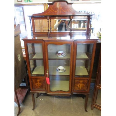 Vitrine Mahagoni Buchsbaumholz Massivholzschrank antik ca. 1900