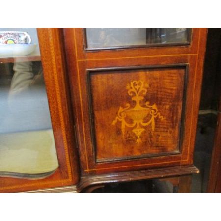 Vitrine Mahagoni Buchsbaumholz Massivholzschrank antik ca. 1900