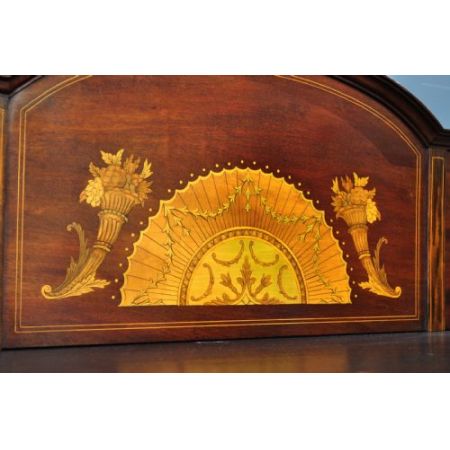 Große perfekte antike Vitrine Glasvitrine Mahagoni, sehr frühes 20. Jahrhundert