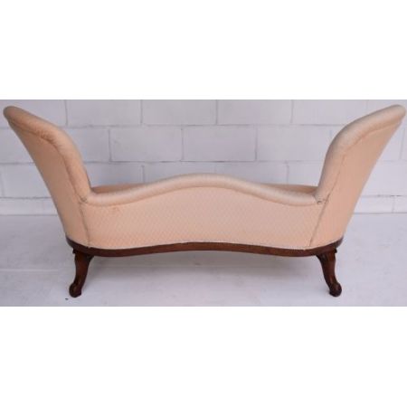 Antikes viktorianisches Doppelsofa aus einem Mahagonirahmen 