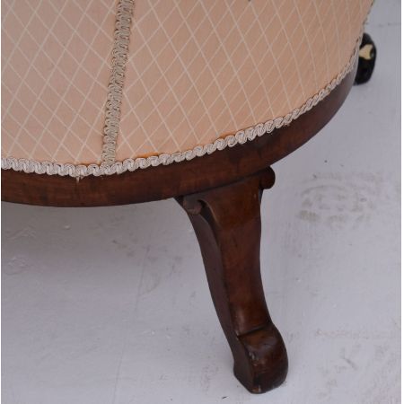 Antikes viktorianisches Doppelsofa aus einem Mahagonirahmen 