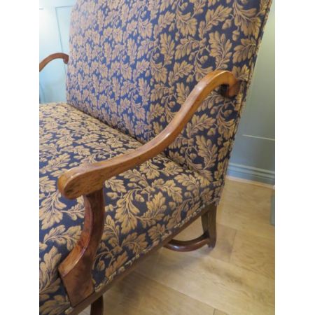 Antikes viktorianisches "Hump Back" / "Camel Back" Sofa aus dem 19. Jahrhundert 