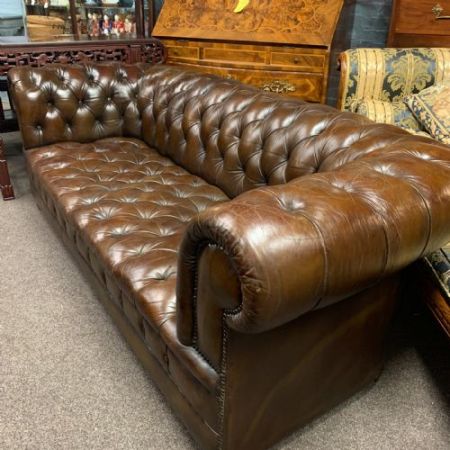 Antikes Chesterfield Sofa Leder Massivholz ca 1930