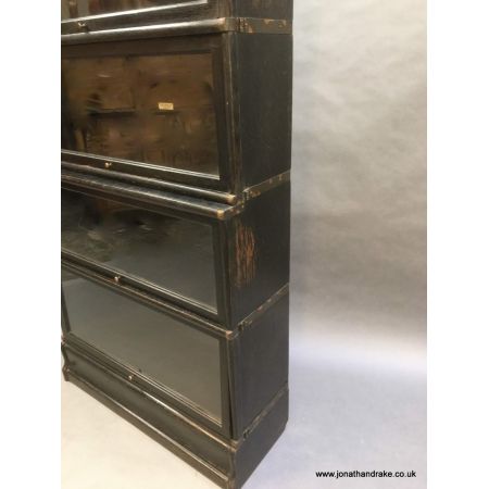 Seltener antiker Globe Wernicke Eichenbücherschrank, ebonisert, um 1930