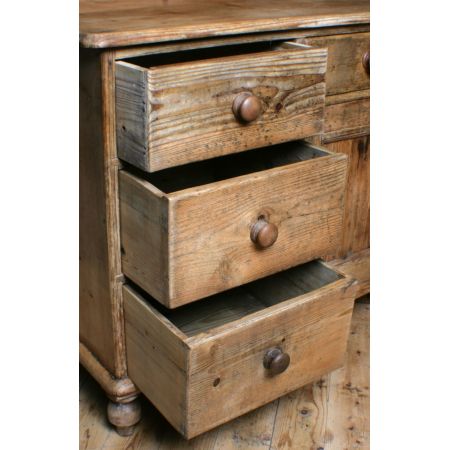 große antike viktorianische Kiefernküchenkommode