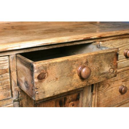 große antike viktorianische Kiefernküchenkommode