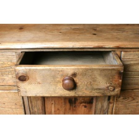 große antike viktorianische Kiefernküchenkommode