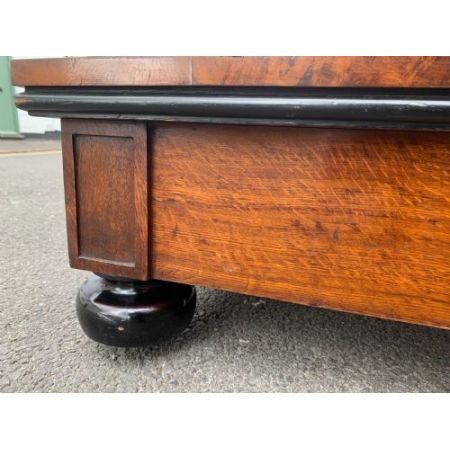 Antikes Eichenbuffet, ebonisiert, aus dem 19. Jahrhundert