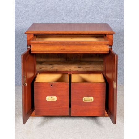 viktorianisches antikes  Mahagonisideboard, Chiffonnier