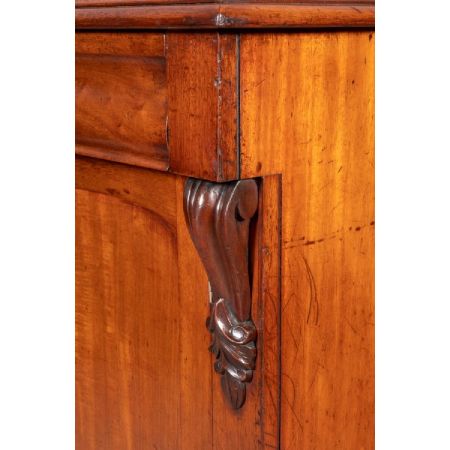 viktorianisches antikes  Mahagonisideboard, Chiffonnier